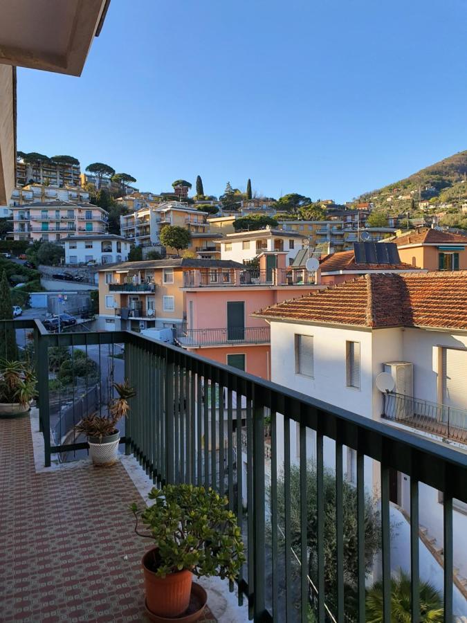 Blue Daisy Apartment Rapallo Exterior photo